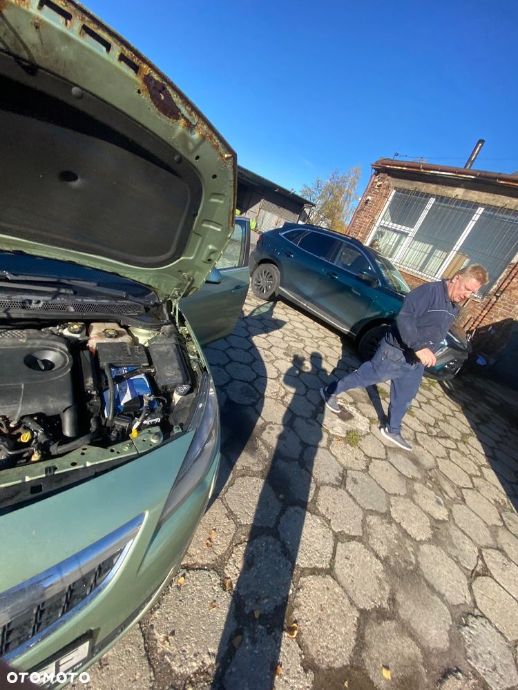 Opel Astra 2.0 CDTI Enjoy - 17