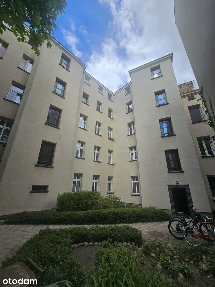 Dwupoziomowe mieszkanie w kamienicy - pełna własność