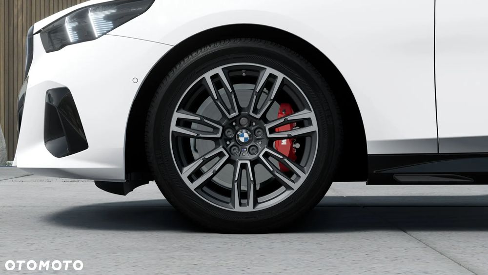 BMW Seria 5 520d xDrive mHEV M Sport - 5