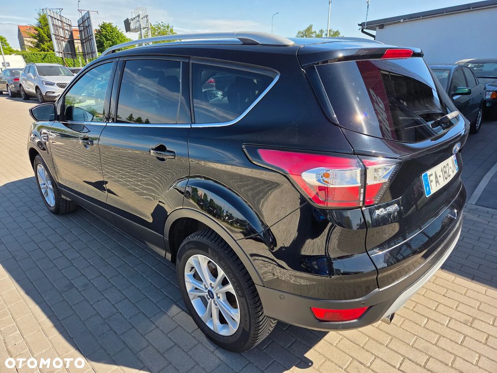 Ford Kuga 2.0 TDCi 2x4 Black & Silver - 4