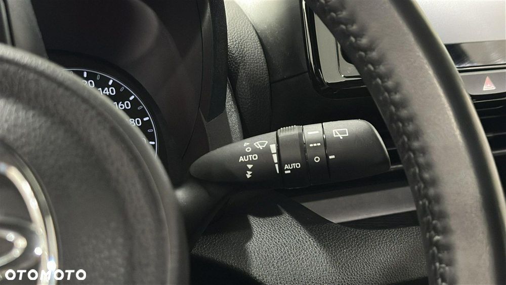 Toyota Yaris 1.0 Comfort - 24