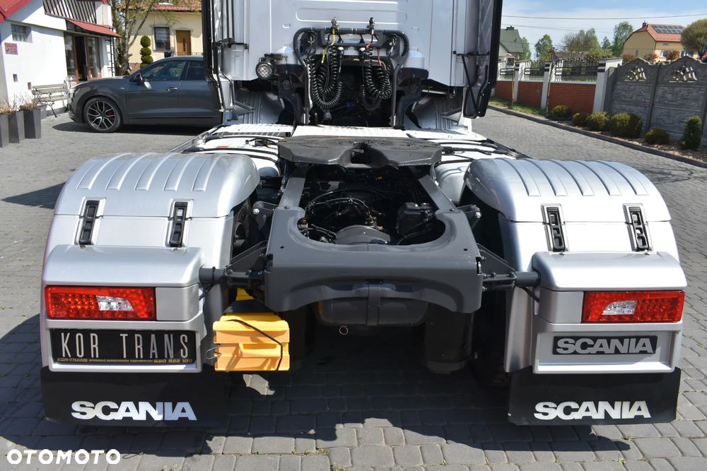 Scania R450 // CROWN EDITION // NAVI // FULL LED TYŁ I PRZÓD // SKÓRY // METALIK // DUŻA NAVI // KLIMA POSTOJOWA // - 18