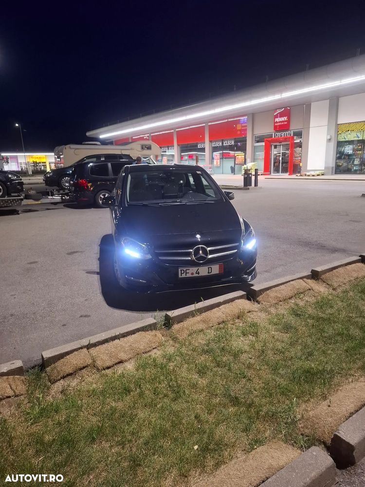 Mercedes-Benz B 180 - 14