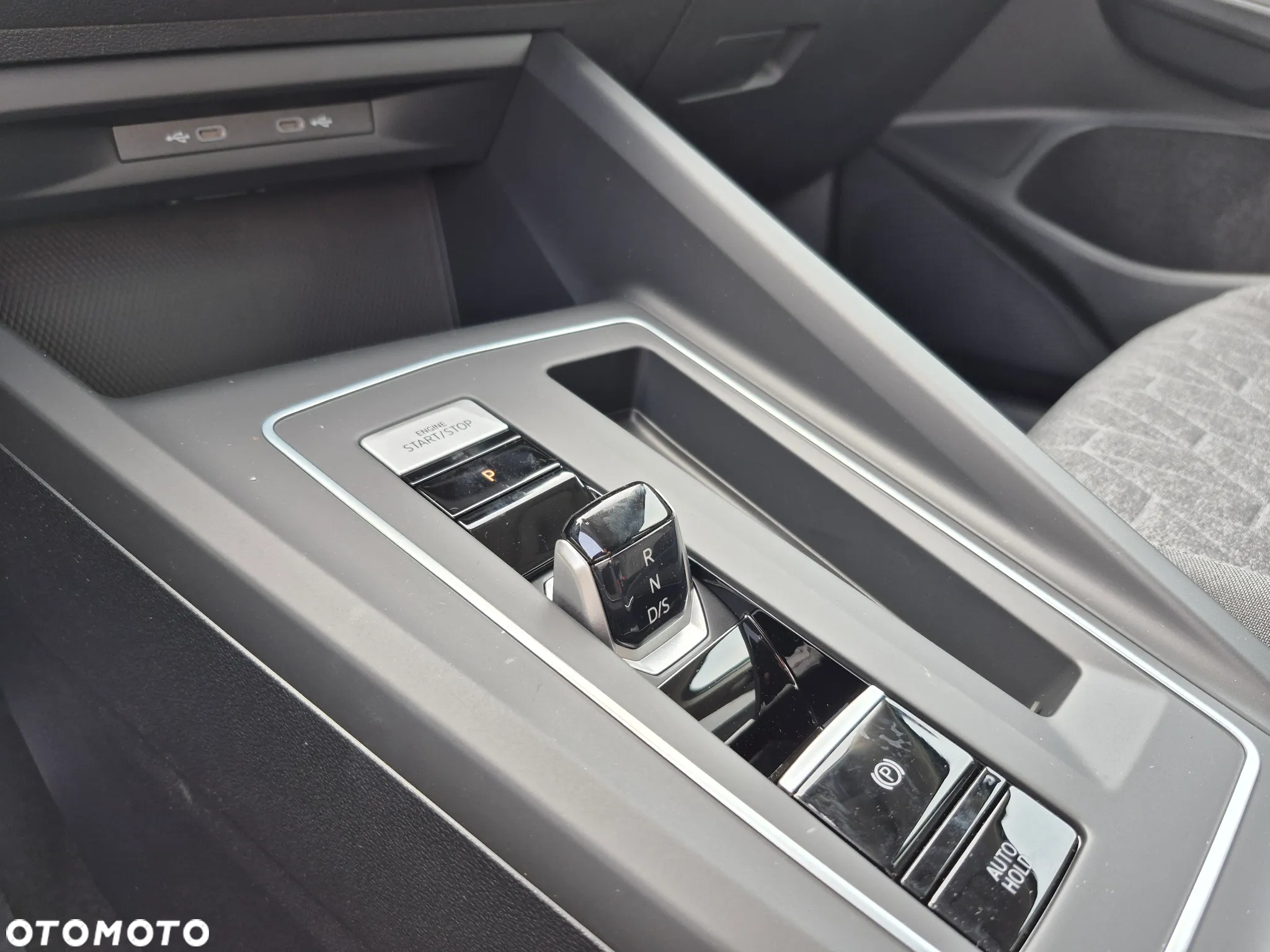 Volkswagen Golf VIII 1.4 TSI Plug-In Hybrid Style DSG - 14