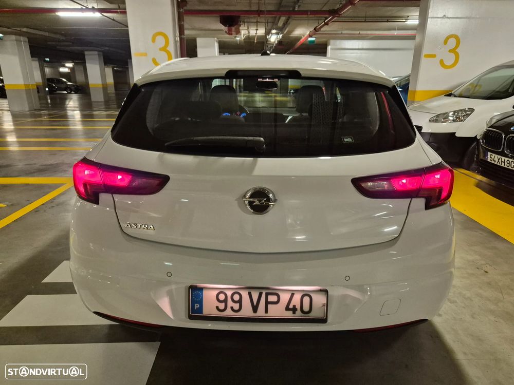 Opel Astra 1.0 Turbo S&S Dynamic - 10