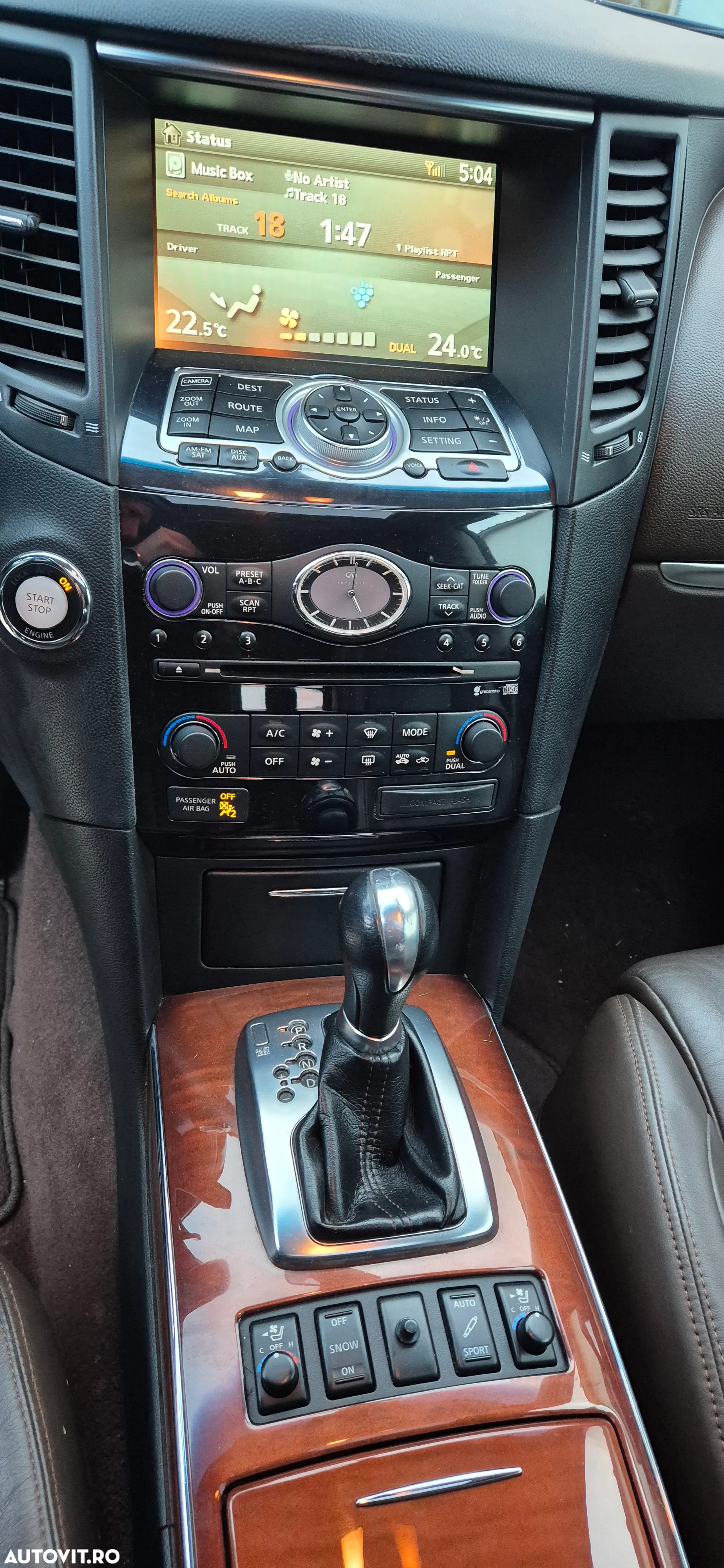 Infiniti FX 50 FX50 5.0L V8 S Premium AWD - 13