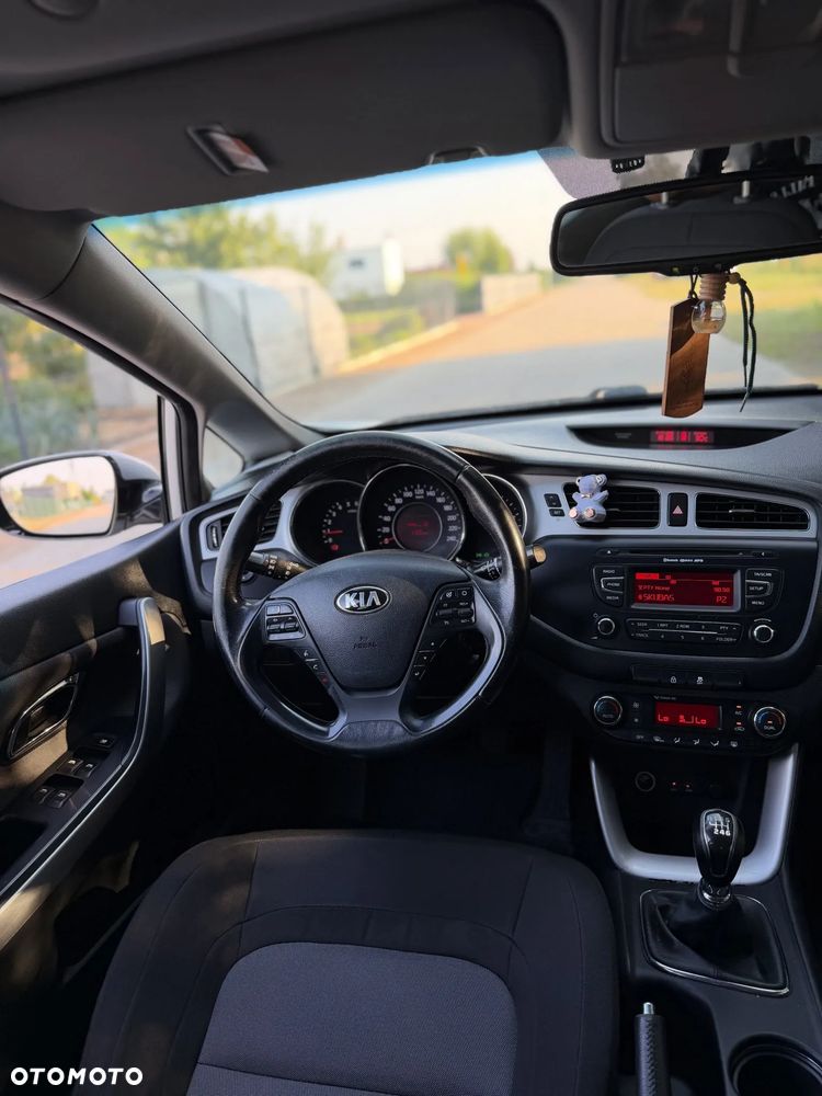Kia Ceed 1.6 CRDi L - 9