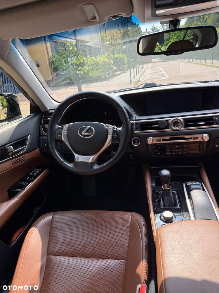 Lexus GS 300h Elite - 8