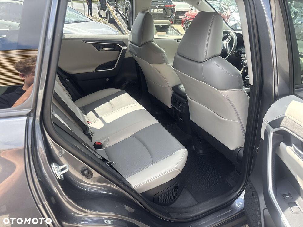 Toyota RAV4 2.5 Hybrid Executive 4x4 - 15