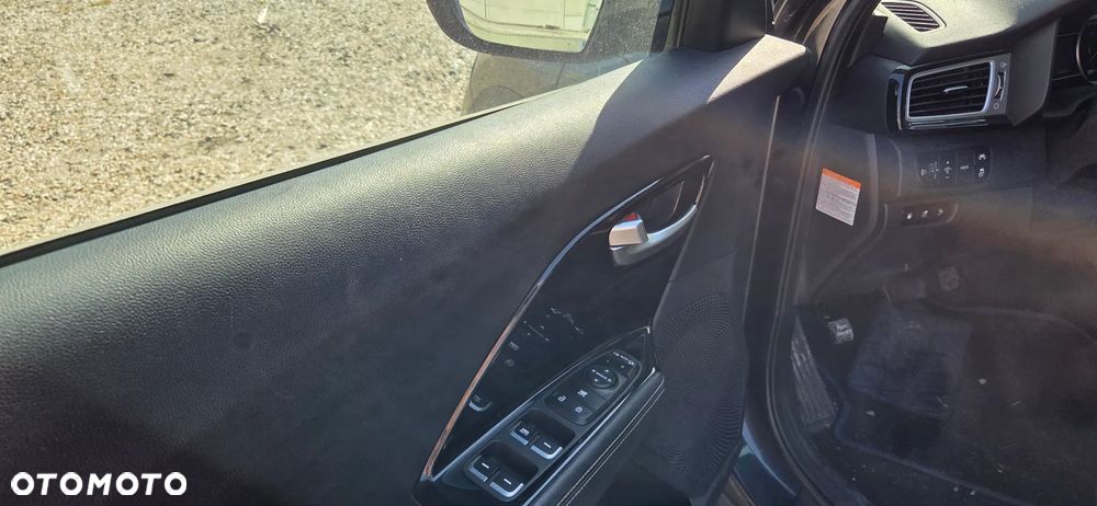 Kia Niro 1.6 GDI Plug-in Hybrid L - 16