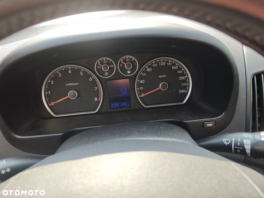 Hyundai i30 1.4 Comfort EU5 - 8