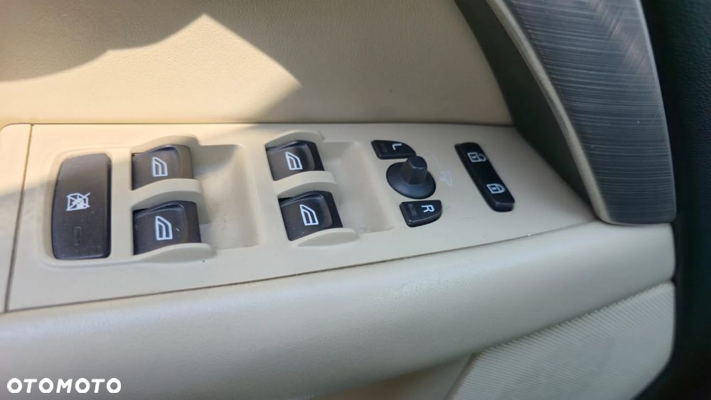 Volvo S80 2.4D5 AWD Summum - 8