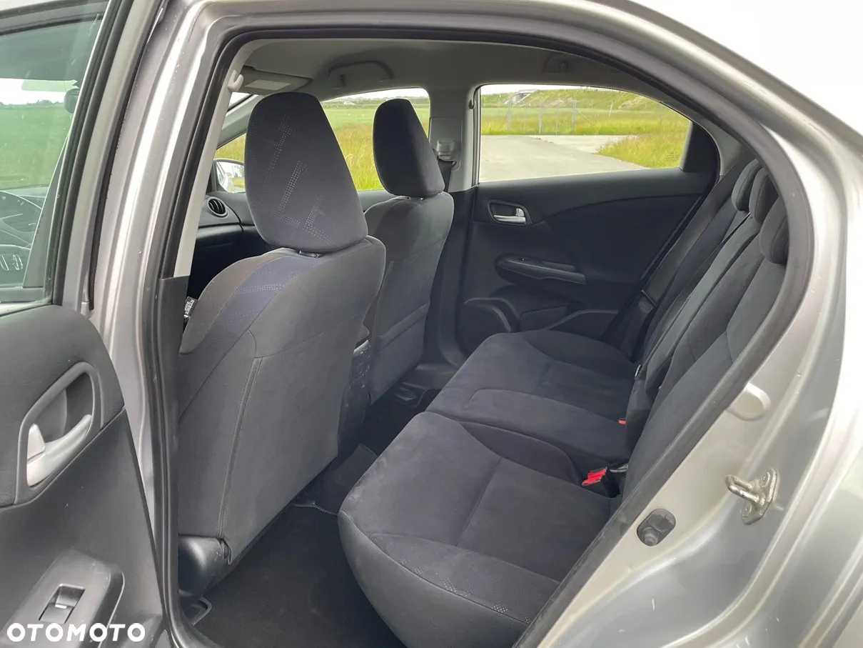 Honda Civic 2.2 i-DTEC Comfort - 13