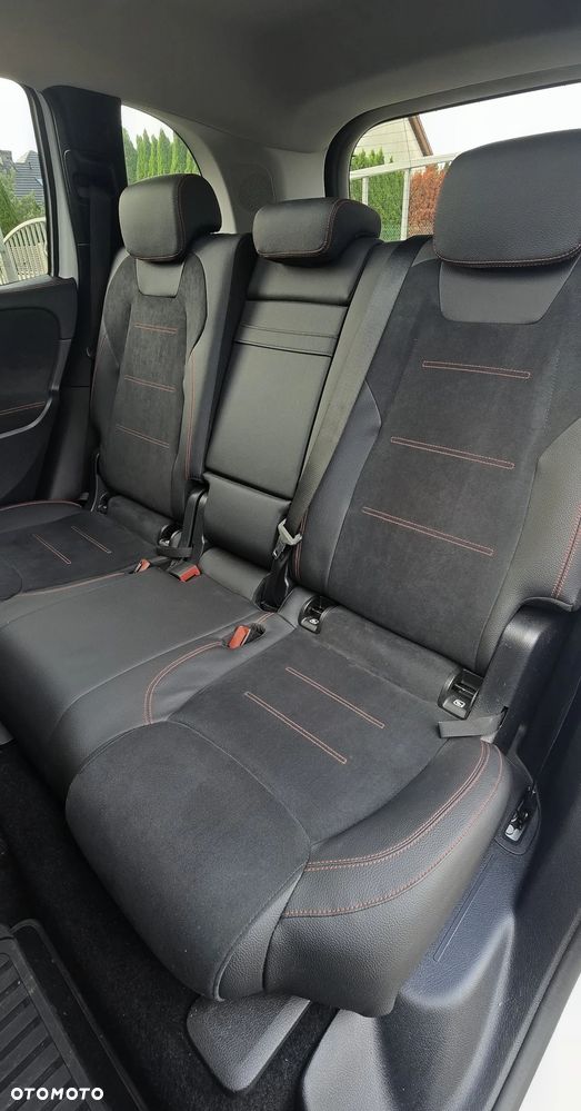 Mercedes-Benz GLB 200 d AMG Line 8G-DCT - 11
