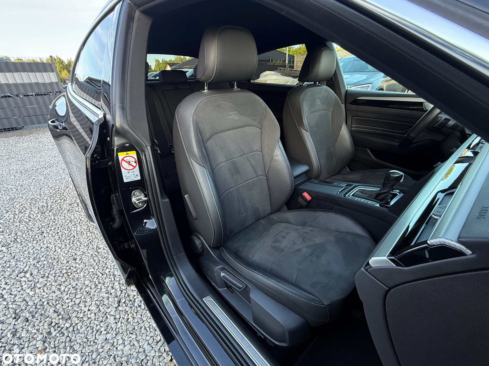 Volkswagen Arteon 2.0 TDI R-Line DSG - 35