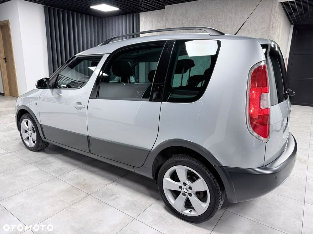 Skoda Roomster 2010 photo 3
