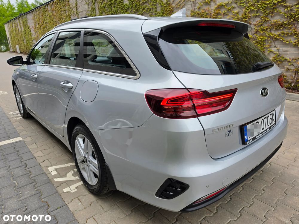 Kia Ceed 1.0 T-GDI M - 6