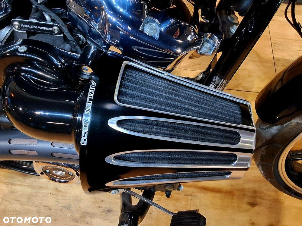 Harley-Davidson Softail - 3