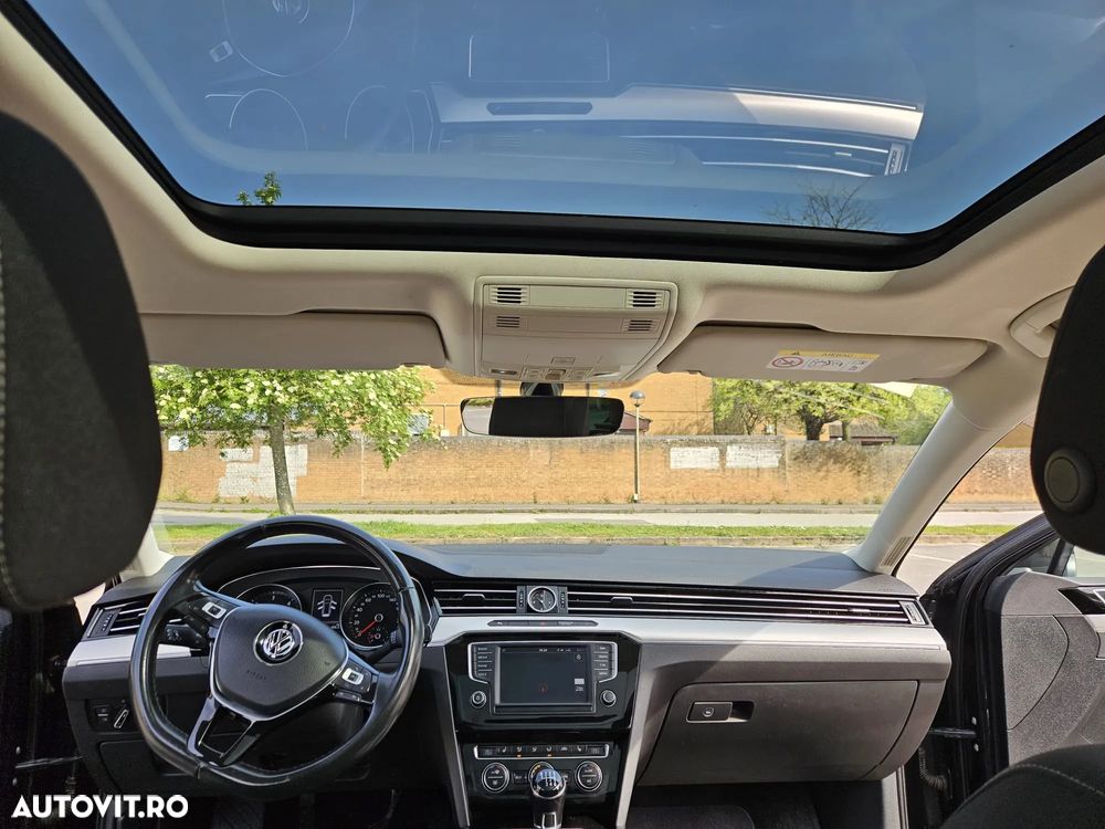 Volkswagen Passat 2.0 TDI (BlueMotion Technology) Comfortline - 8