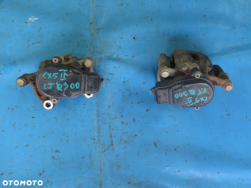 Zacisk Jarzmo Tył Tylny Prawy MAZDA CX5 II CX-5 II 4X4 - 2