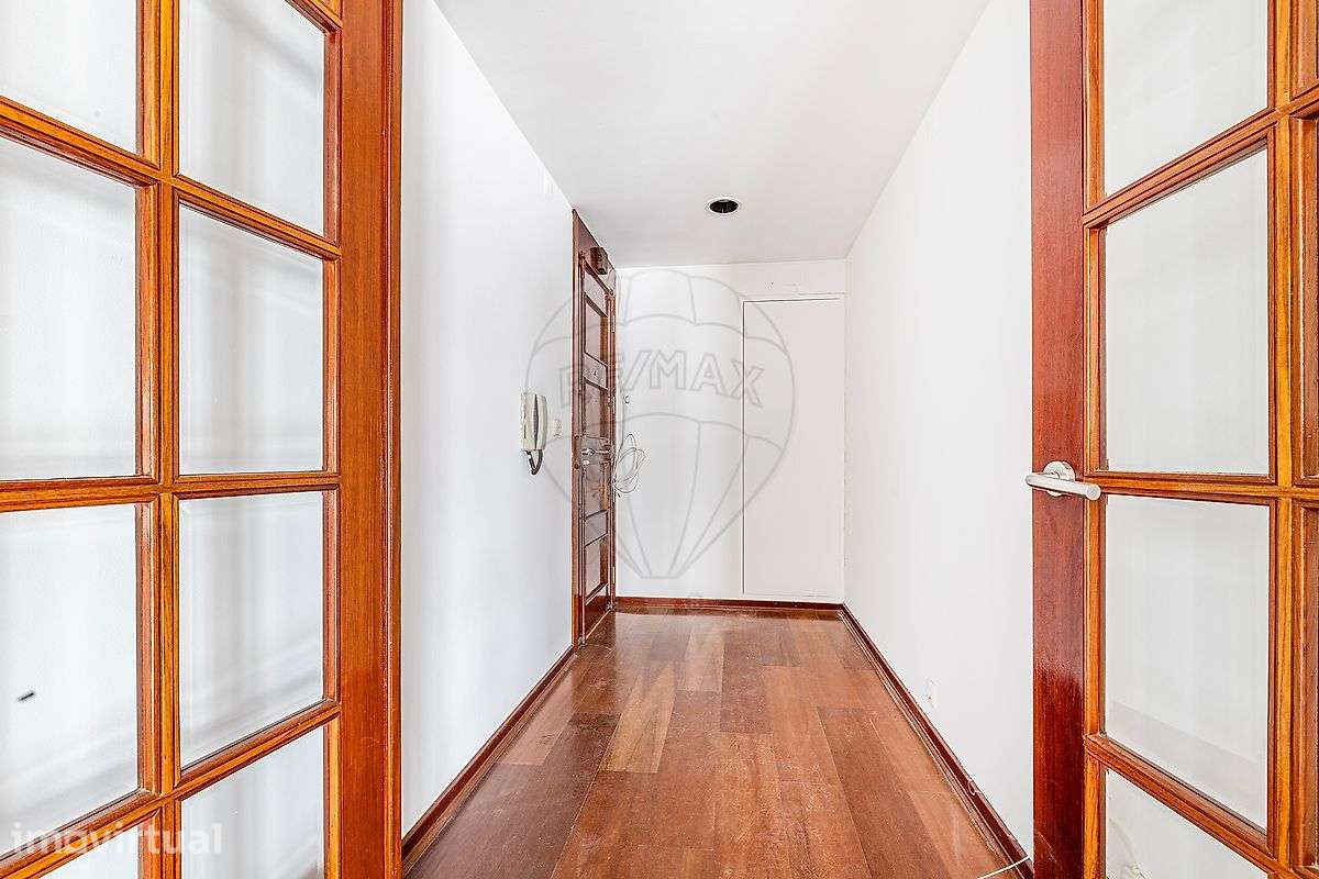 Apartamento T2 para arrendamento - Grande imagem: 2/21