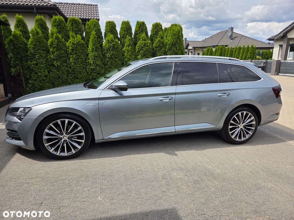 Skoda Superb 2.0 TDI L&K DSG - 2