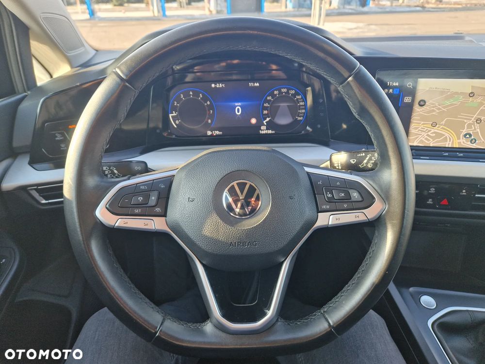 Volkswagen Golf 1.5 TSI OPF Life - 33