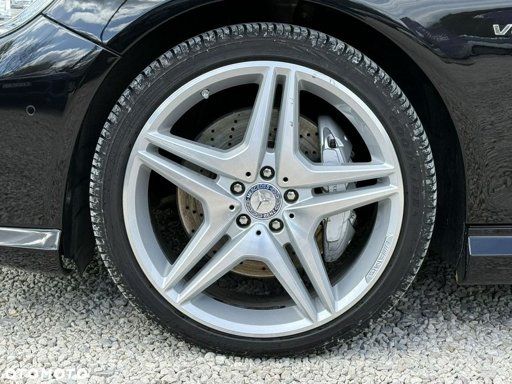 Mercedes-Benz CL 500 4Matic (BlueEFFICIENCY) 7G-TRONIC - 11