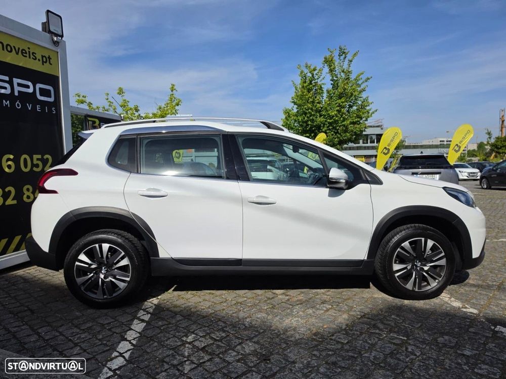 Peugeot 2008 1.2 PureTech Allure EAT6 - 6