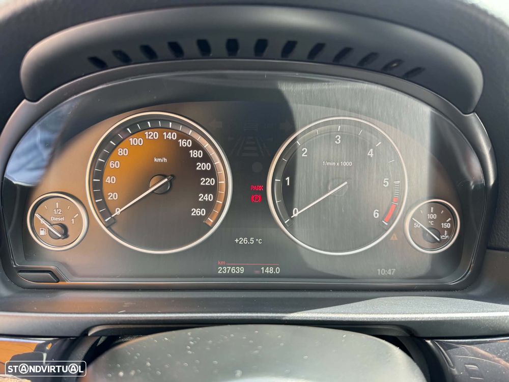 BMW 518 d Auto - 11