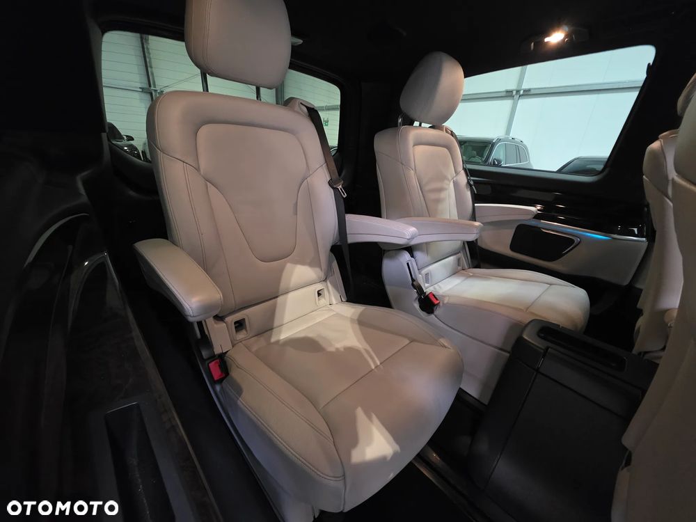 Mercedes-Benz Klasa V 250 d 4-Matic 7G-Tronic (d³ugi) - 19