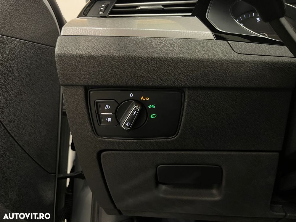 Volkswagen Passat Variant 2.0 TDI DSG Comfortline - 24