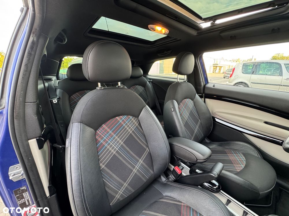 MINI Paceman - 18