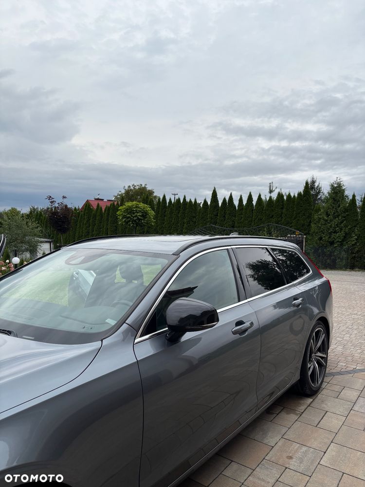 Volvo V90 D5 AWD Momentum - 16