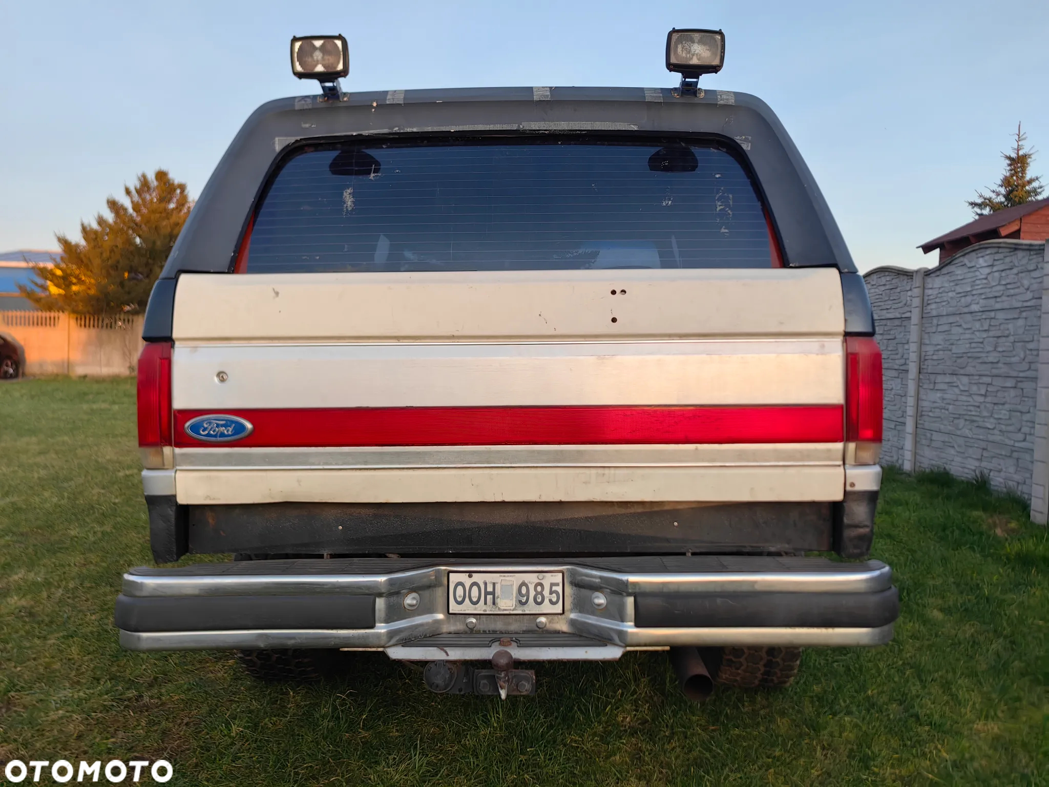 Ford Bronco - 24