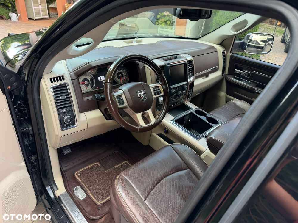 Dodge RAM - 17