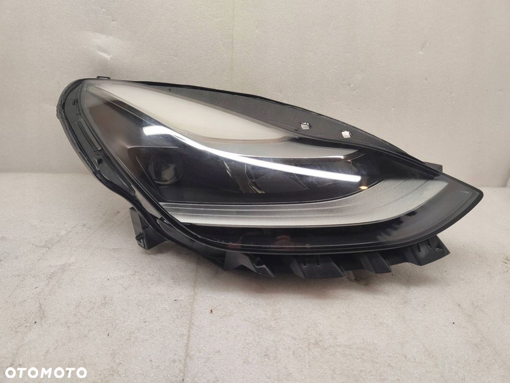 tesla model 3 lift full led przód strona prawa 1514953-00-d - 1