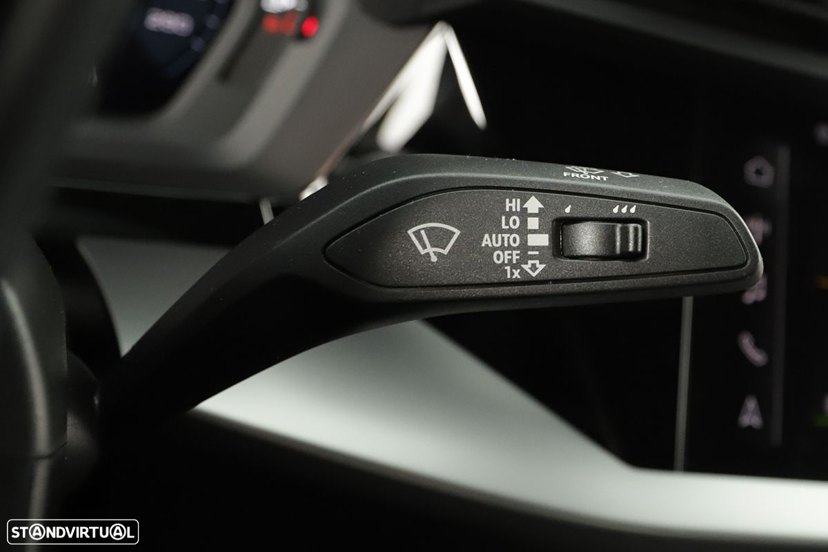 Audi A3 Limousine 30 TFSI S line - 17
