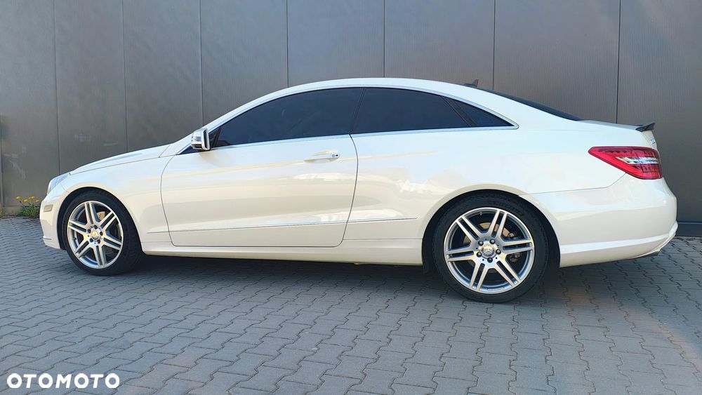 Mercedes-Benz Klasa E 350 BlueEffICIENCY - 4