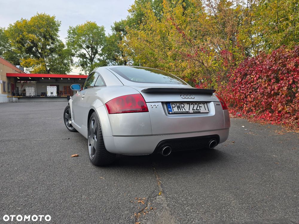 Audi TT Coupé 1.8T Quattro - 36
