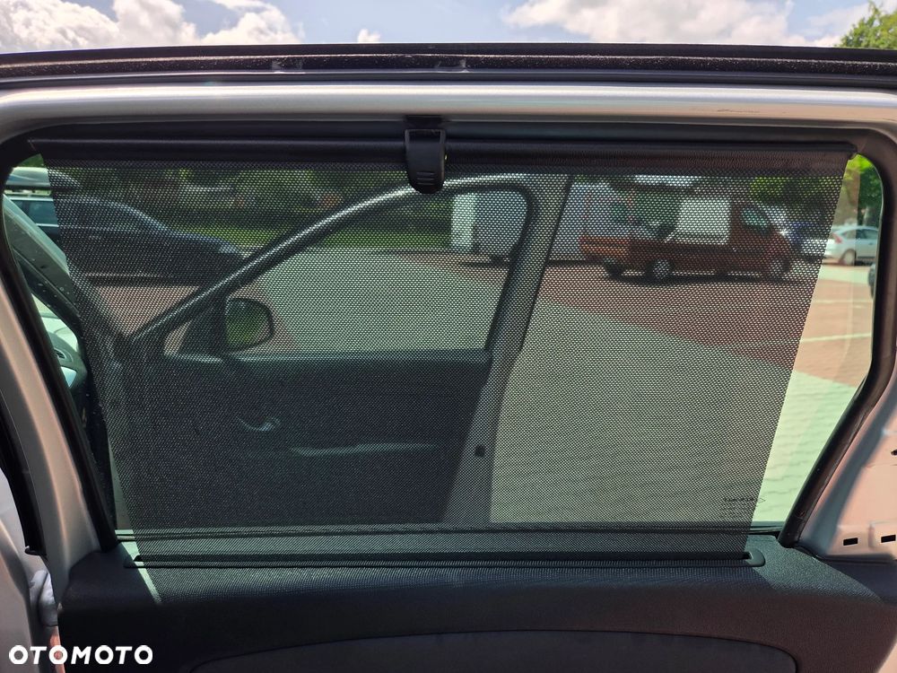 Renault Scenic 1.6 16V 110 LIMITED - 34