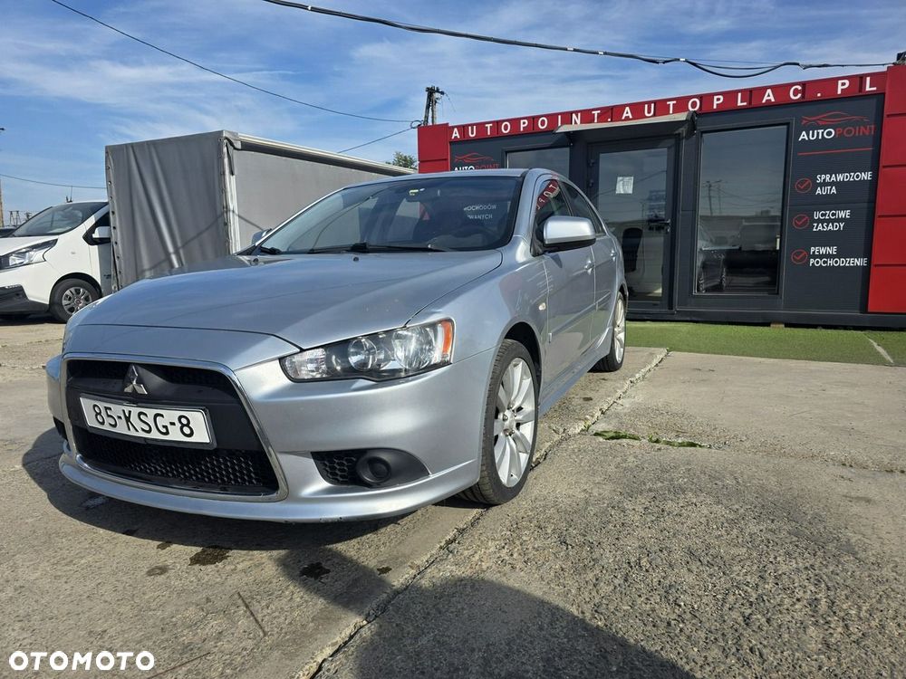 Mitsubishi Lancer 1.5 - 9