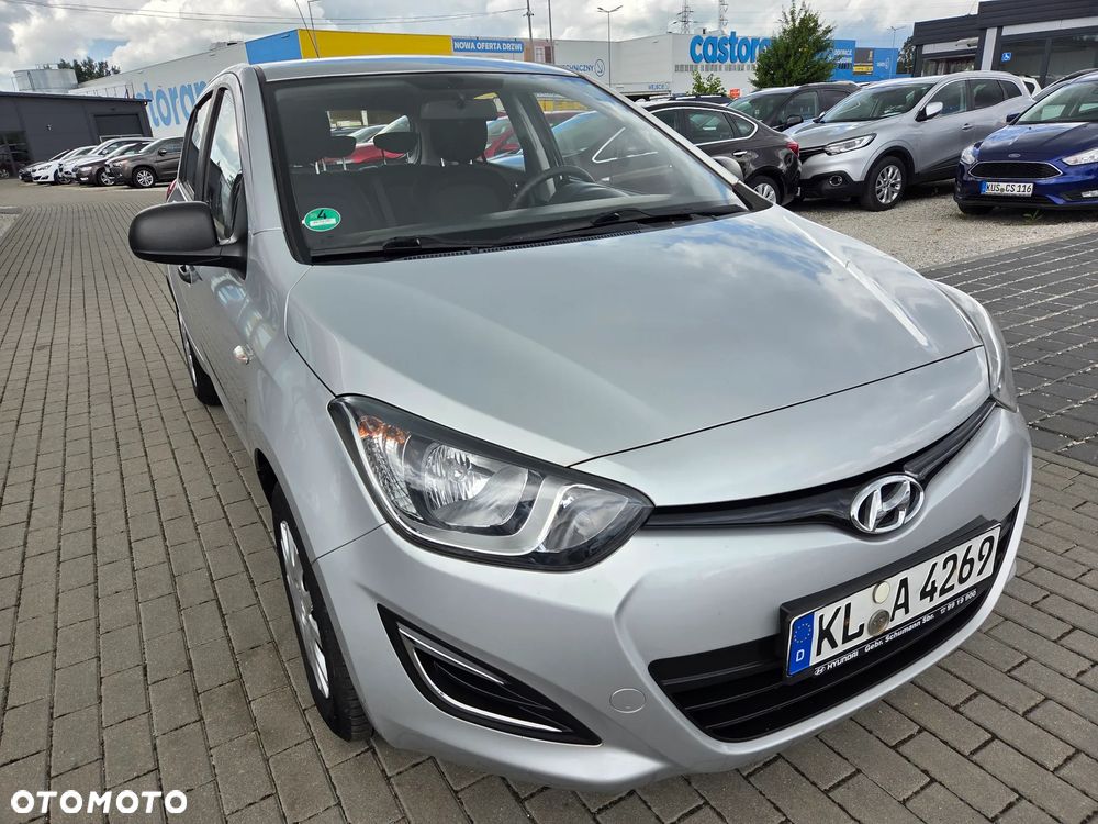 Hyundai i20 1.2 Fifa World Cup Edition - 2