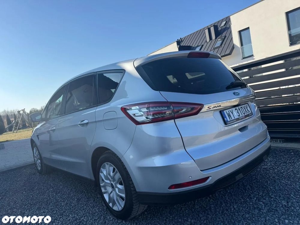 Ford S-Max 2.0 TDCi Titanium PowerShift - 2