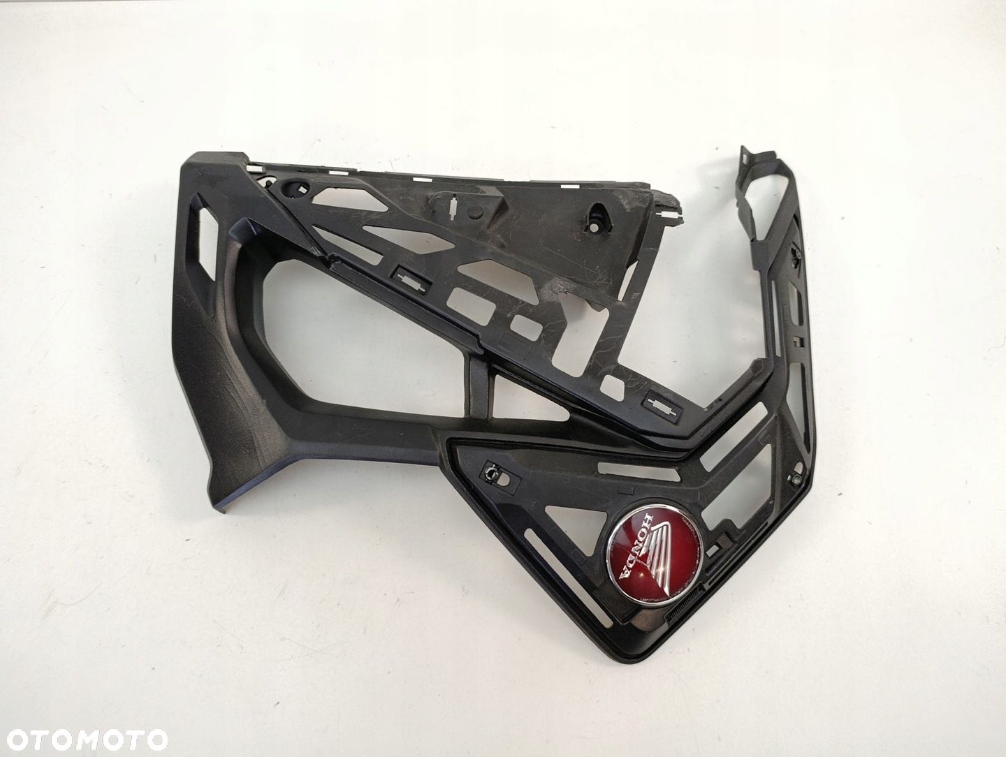 HONDA CRF 1100 AFRICA TWIN BOK WYPEŁNIENIE CZASZA LEWA - 1
