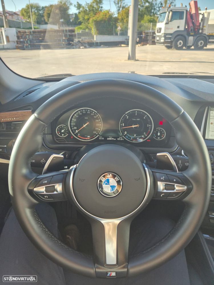BMW 530 d Pack M Auto - 13
