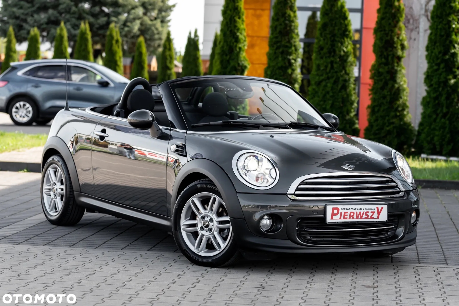 MINI Cooper Cabrio - 2