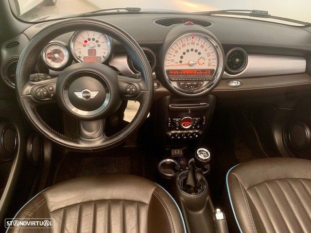 MINI Cabrio Cooper D - 32