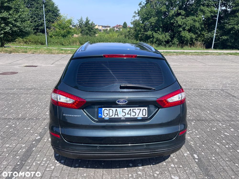 Ford Mondeo 2.0 TDCi Titanium PowerShift - 4