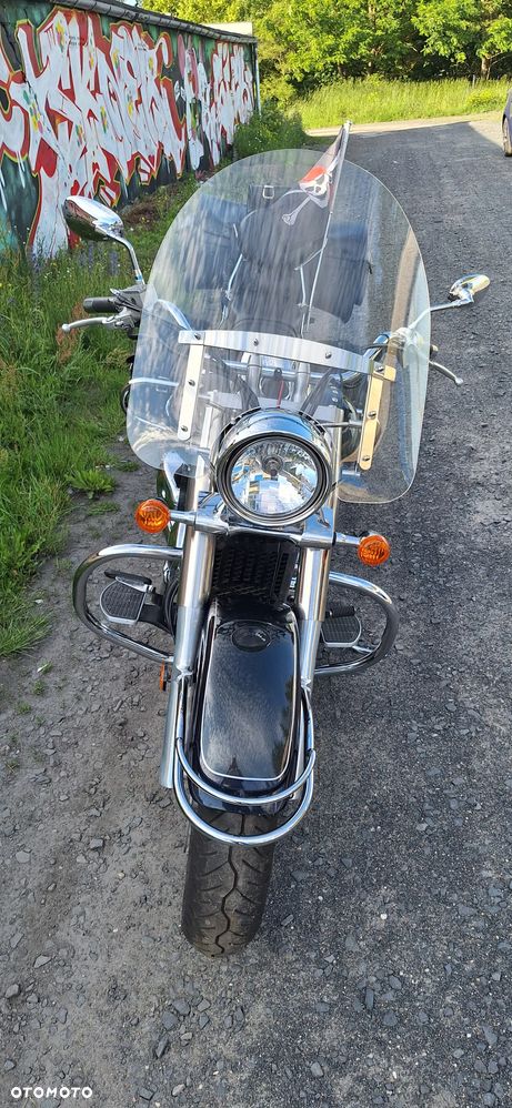 Suzuki Boulevard - 4